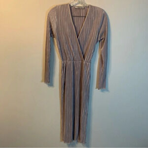 Asos Lilac Purple Shimmery Ribbed V-Neck Midi Dress 4